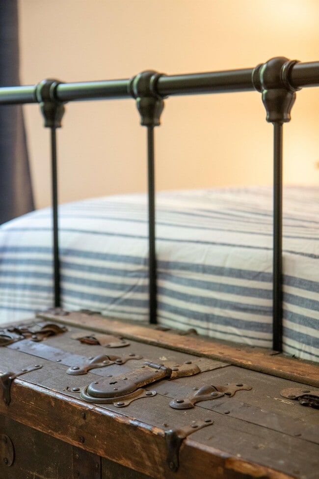 Building Photo - 37 Main Rd N