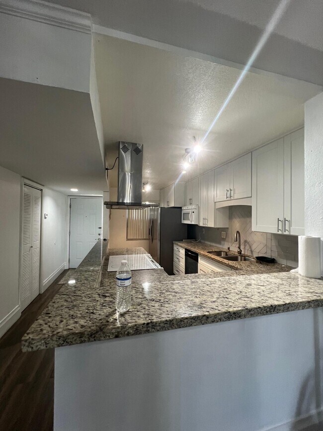 Building Photo - 3341 NW 47th Terrace