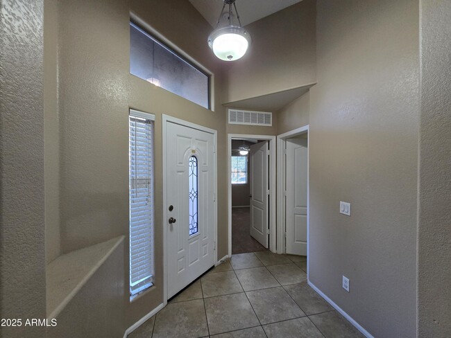 Building Photo - 4159 E Sandy Way