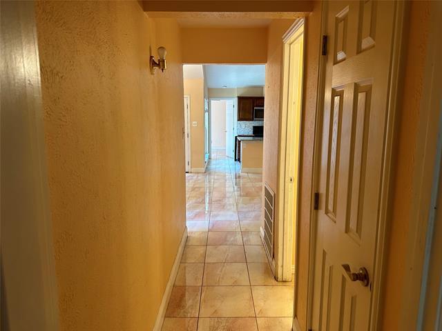 Building Photo - 2519 Limestone Dr