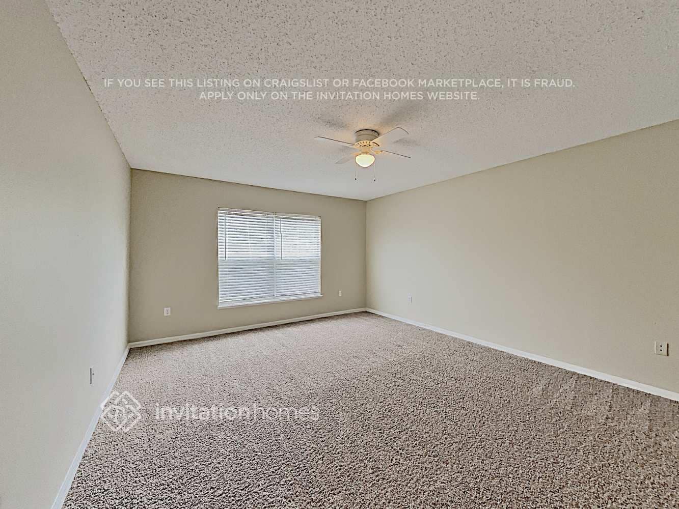 Building Photo - 1701 Alhambra Crest Dr