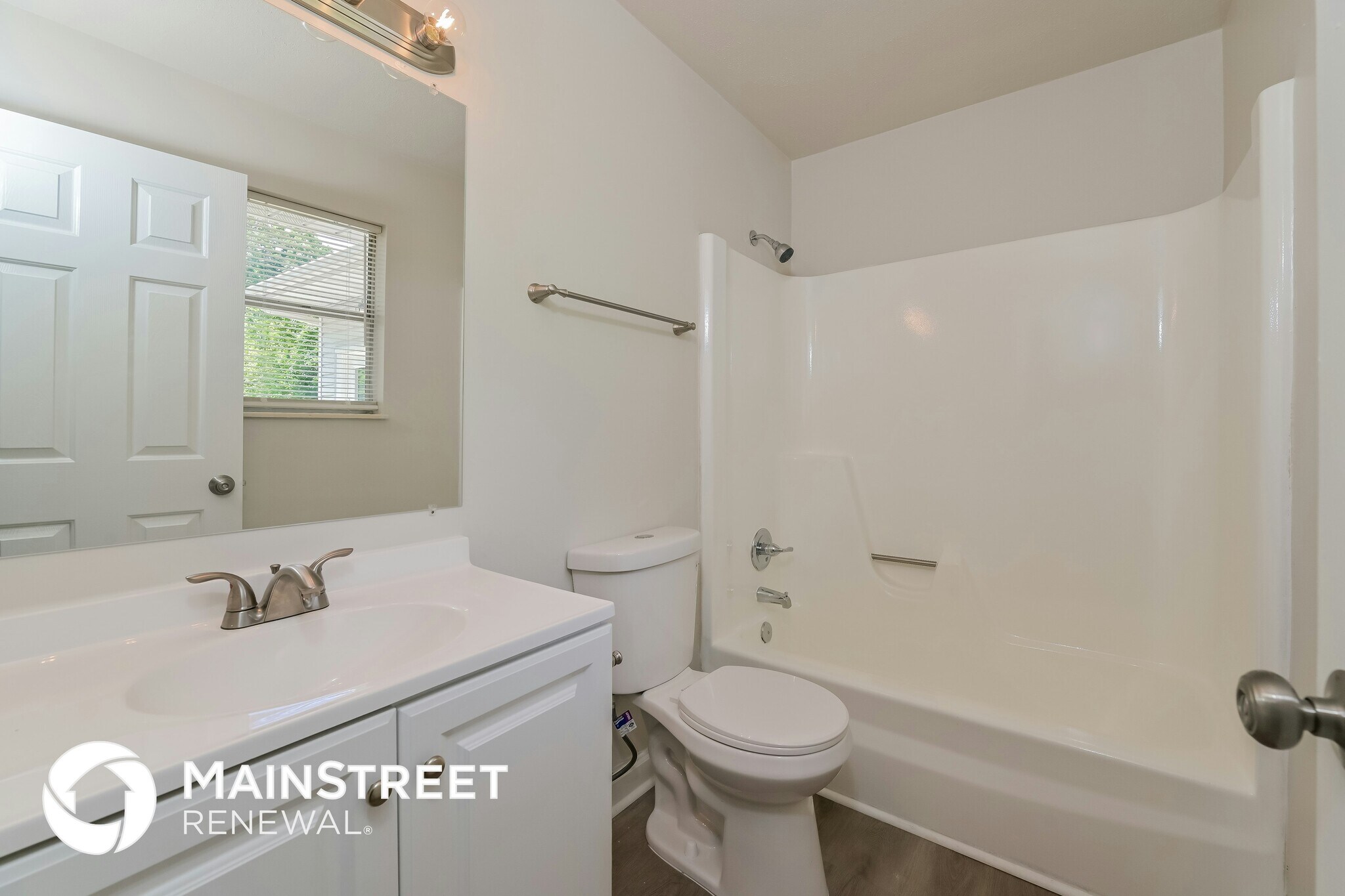Building Photo - 5728 Wooded Acres Dr NW