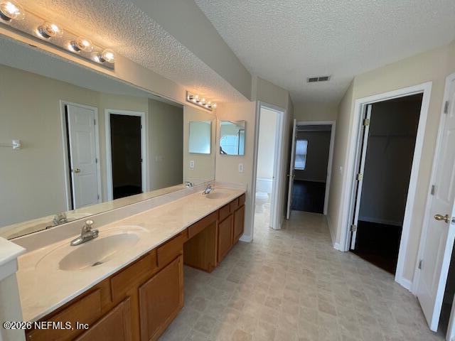 Building Photo - 5009 Grand Lakes Dr S