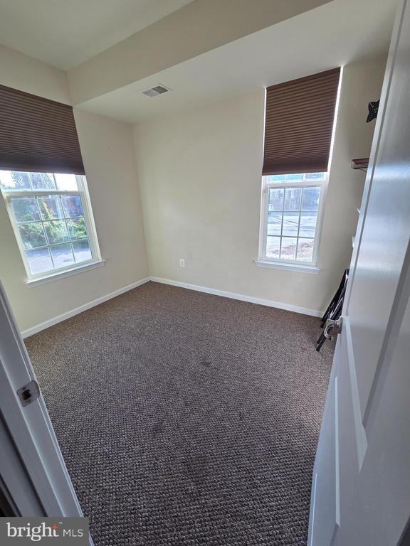 Building Photo - 4500 Fait Ave