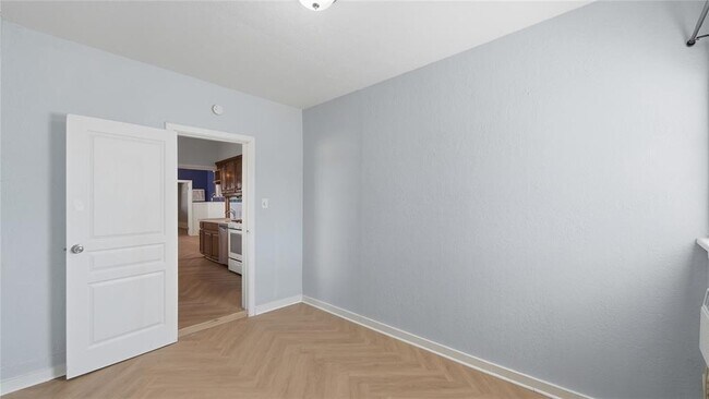 Building Photo - 234 Princeton Ave