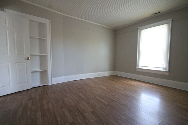 Building Photo - Exclusively Offered By Muse Realty Rentals, LLC