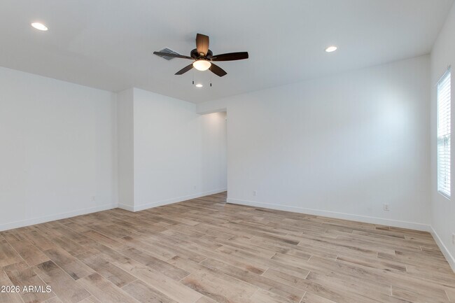 Building Photo - 18888 E Apricot Ln
