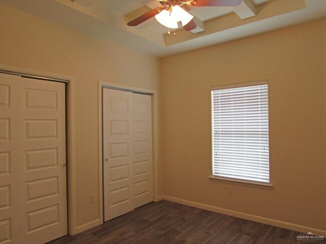 Building Photo - 202 Fig Dr