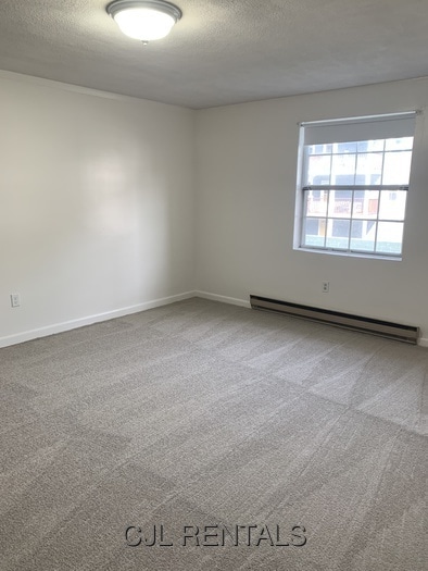 Building Photo - 5 Viking Ct