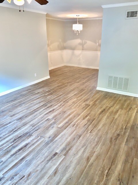 Building Photo - 1010 Scott Blvd