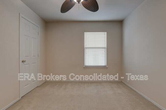 Building Photo - 1644 Cloudy Brook