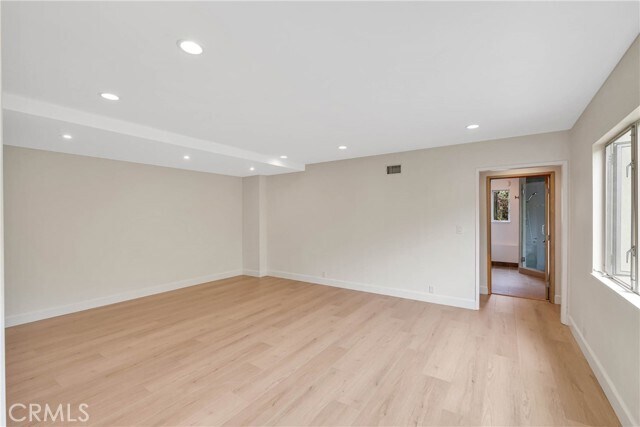 Building Photo - 859 St Katherine Dr