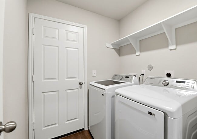 Building Photo - 363 Cumberland Forest Dr