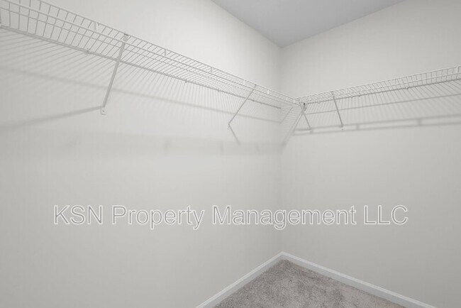 Building Photo - 126 Riverwood Rd