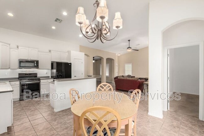 Building Photo - 44087 Granite Dr
