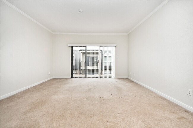 Building Photo - 2400 N Braeswood Blvd