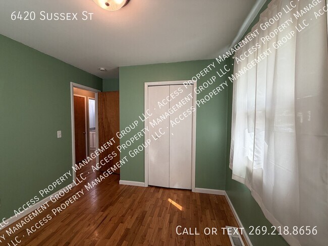 Building Photo - 6420 Sussex St
