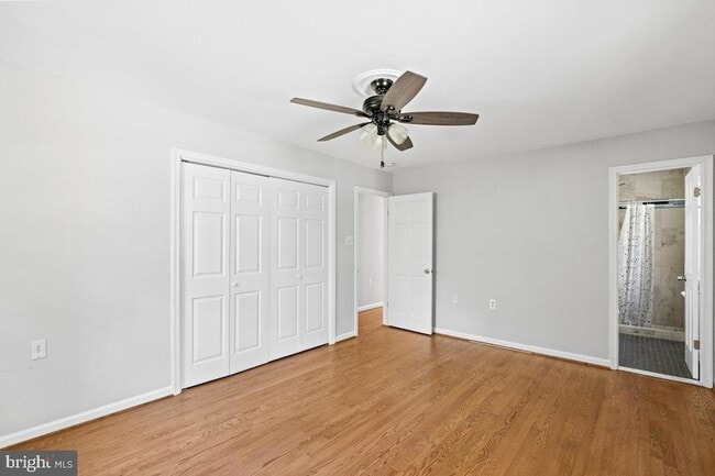 Building Photo - 39225 Foxhill Rd