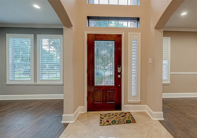 Building Photo - 1419 Kyle Hill Ln