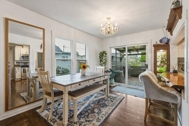 Building Photo - COME HOME TO THIS THREE BEDROOM CHARMER