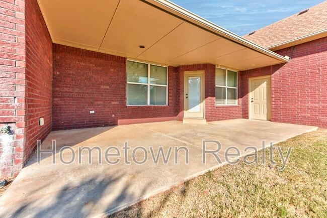 Building Photo - 4214 Topaz Cir