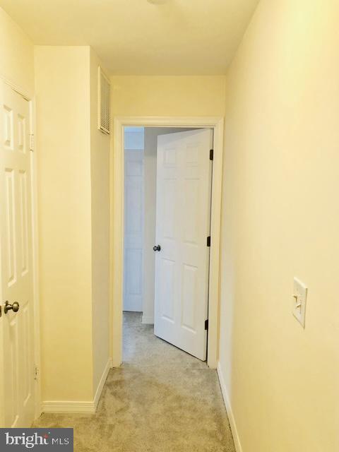 Building Photo - 2916 Wren Ct