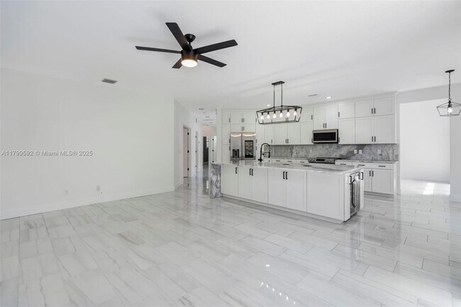 Building Photo - 5050 Greenwich Preserve Ct