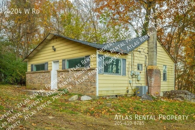 Building Photo - 4204 W Rd