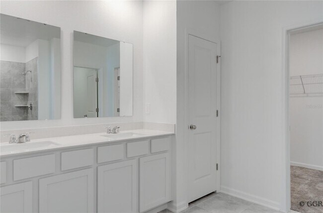 Building Photo - 1520 Brentwood Dr