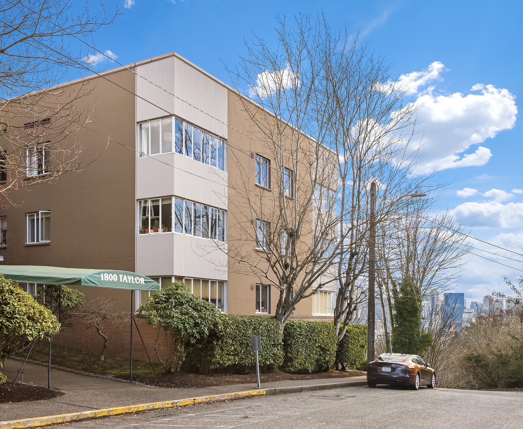 Building Photo - 1800 Taylor Ave N