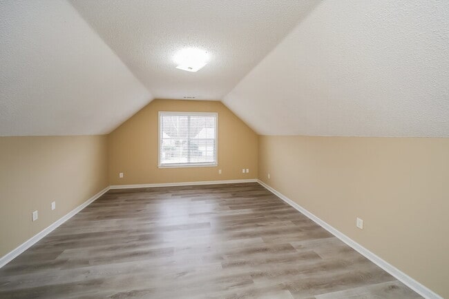 Building Photo - 8328 Branchwood Ln