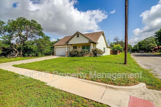 Building Photo - 5100 Curzon Ave