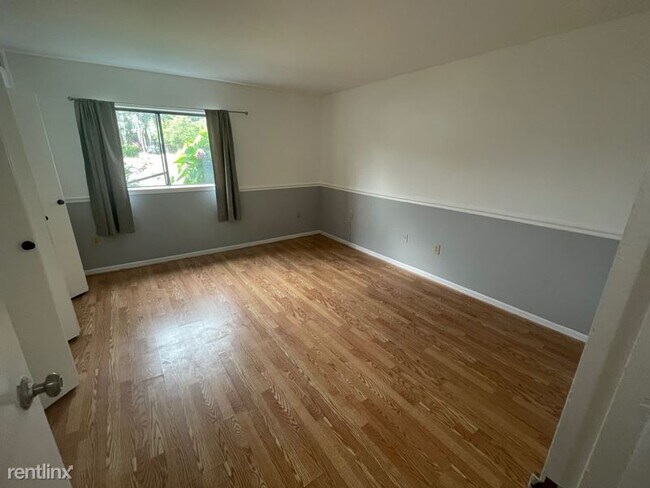 Building Photo - 1 br, 1 bath Condo - 9718 kingsbridge drive