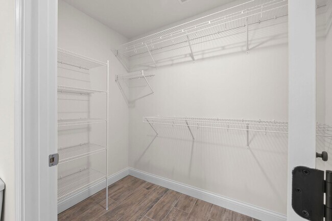 Building Photo - 34/38 Benton Hill