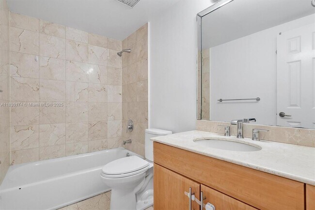 Building Photo - 9745 Bay Harbor Terrace