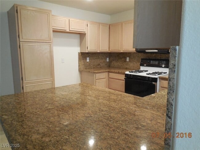 Building Photo - 8801 Cypresswood Ave