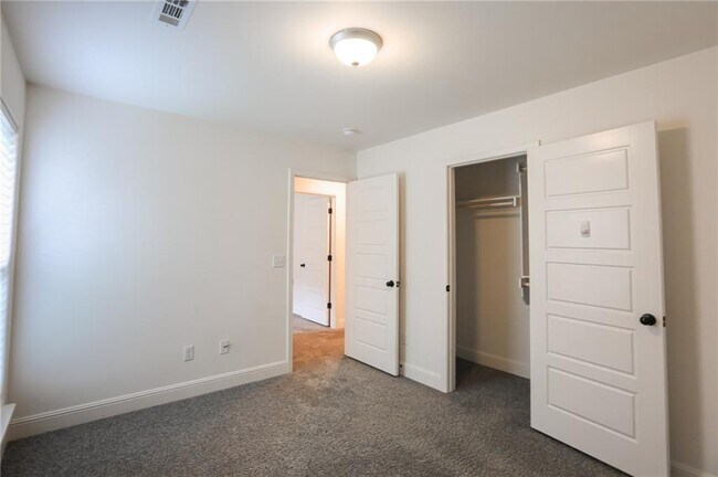 Building Photo - 501 NW 59th Ave