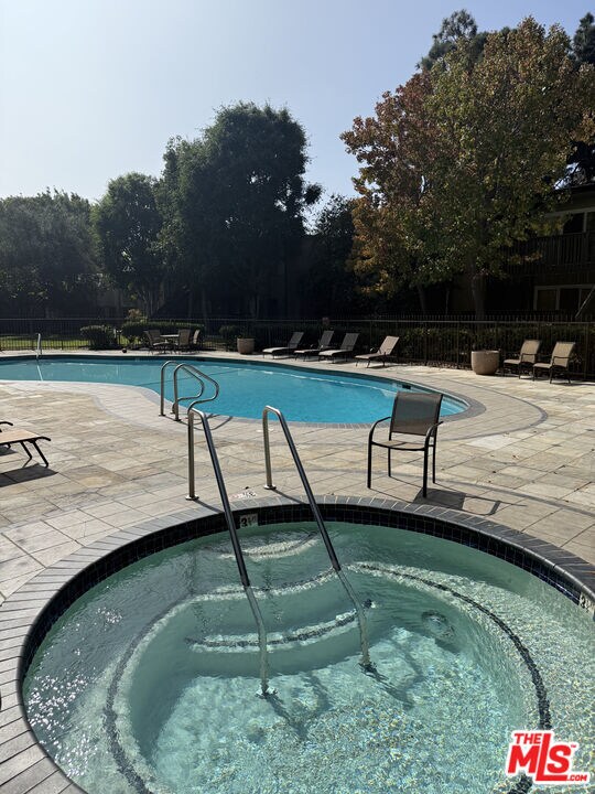 Building Photo - 1123 Sepulveda Blvd