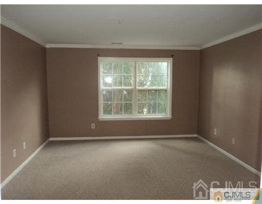 Building Photo - 1725 Waterford Dr