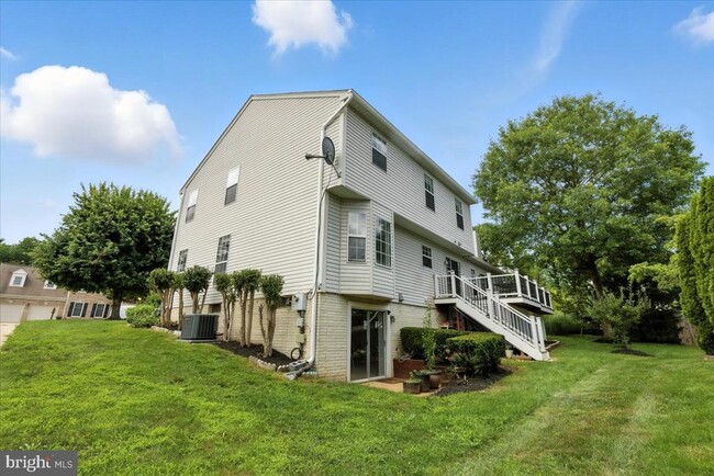 Building Photo - 1562 Kingstream Cir