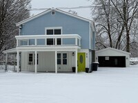 Building Photo - Gorgeous Newly Renovated 4 BR, 2 BA on .71 acres