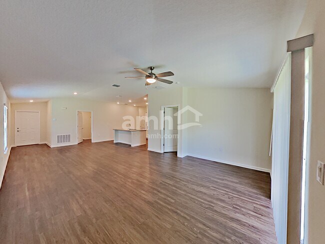 Building Photo - 4373 Seven Canyons Dr