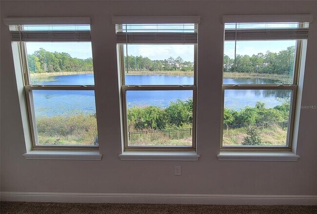 Building Photo - 9753 Lost Creek Dr