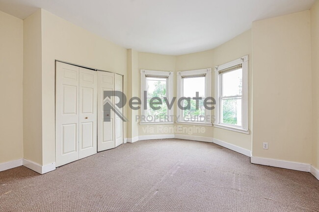 Building Photo - 1313 N 20th St