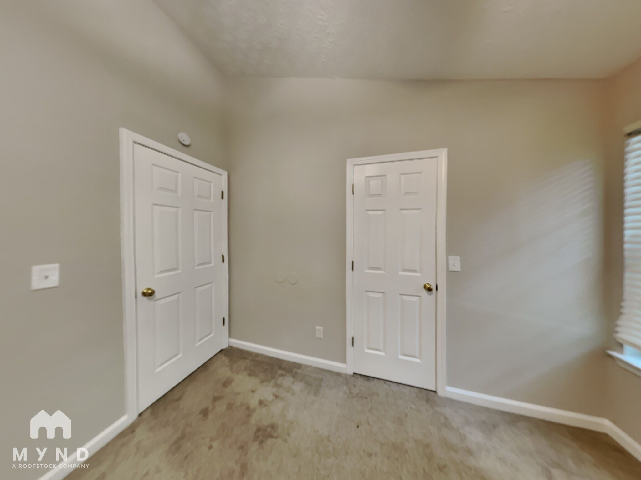 Building Photo - 1685 Camden Forrest Way