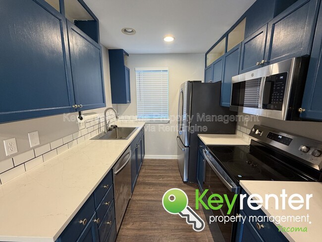 Building Photo - 5002 S 30th St