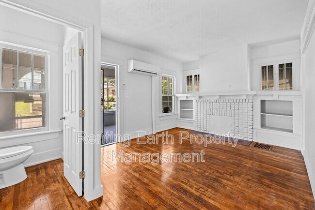 Building Photo - 1149 15th St SW