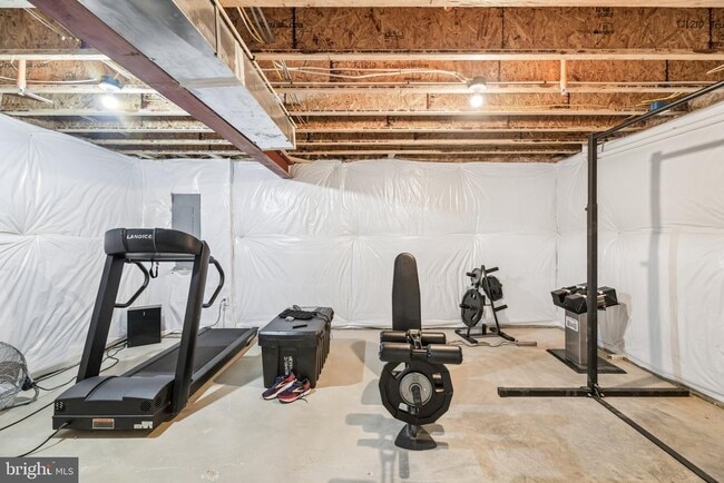 Building Photo - 10400 Del Ray Ct