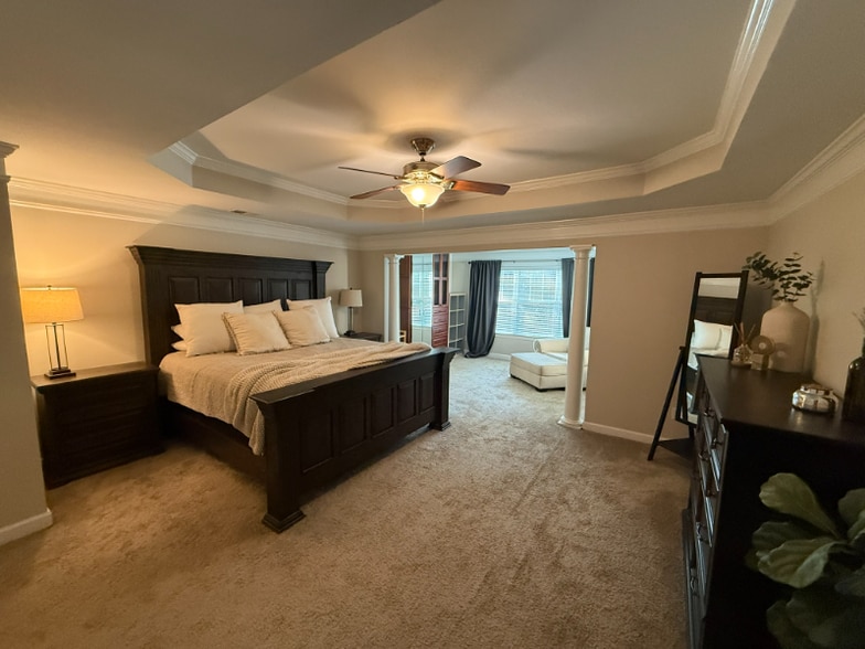 Building Photo - 2116 Cobblestone Cir NE