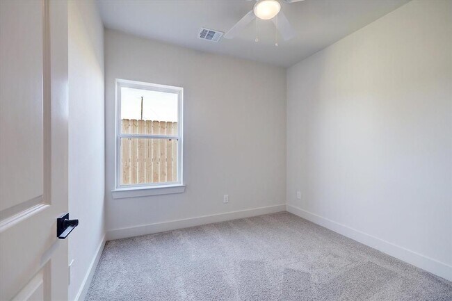 Building Photo - 5246 Texas St